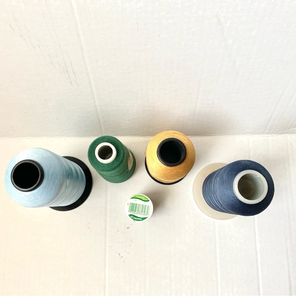 Sewing Thread Spools Serger Thread - Picture 3 of 4